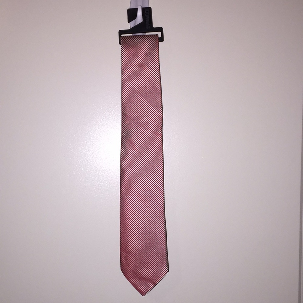 Express tie.